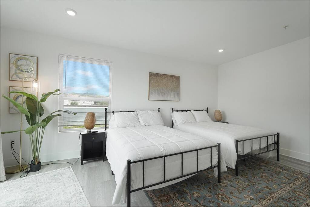 Holiday home Enjoy Skyline Views From Private Roofdeck! *